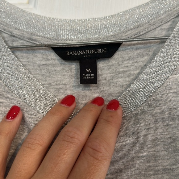 Banana Republic grey and silver tank size medium - Picture 3 of 3